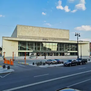 Иконка для:БКЗ «Октябрьский» - описание и фото зала, афиша событий