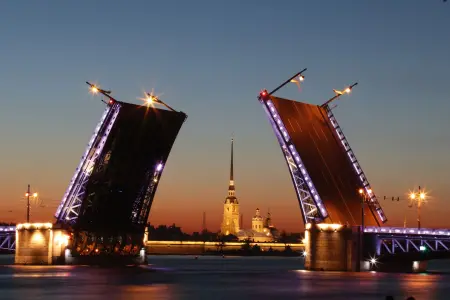 Автобусная экскурсия по ночному Петербургу (разведение мостов) Начало у метро «Площадь Восстания»