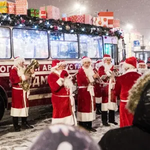 «ДедМоробус» у ТРЦ «Галерея» ТРЦ «Галерея», Лиговский пр., 30