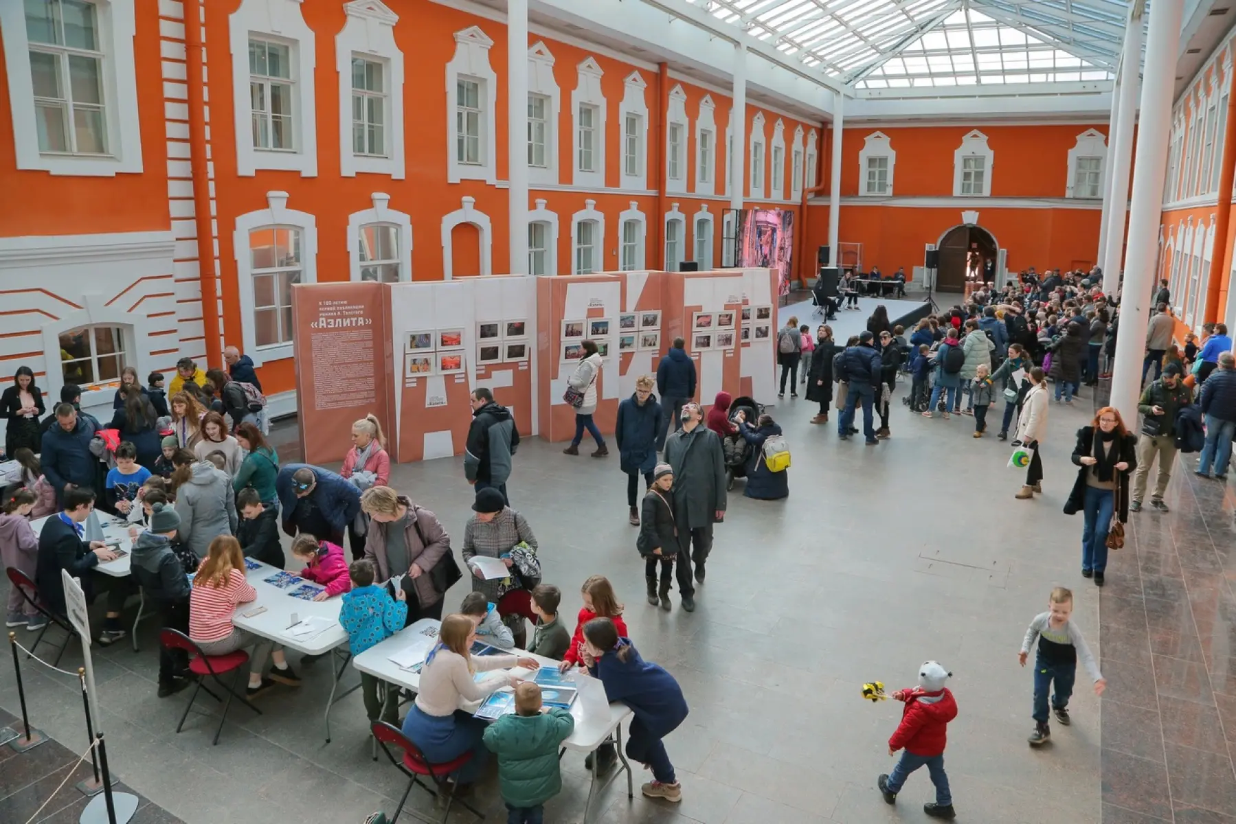 День космонавтики в Петропавловской крепости. Петропавловская крепость