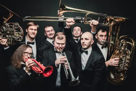 Концерт "Новый год с любимыми мелодиями" (Olympic Brass) Академическая Капелла Санкт-Петербурга