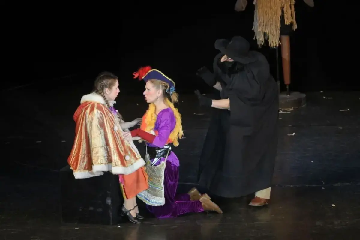 image 4